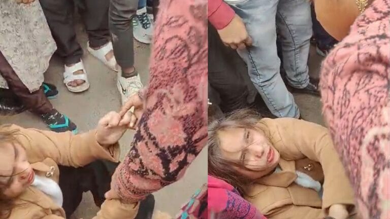 GF के साथ था पति, तभी पहुंच गई पत्नी; फिर बीच सड़क हुई ऐसी धुलाई…VIDEO