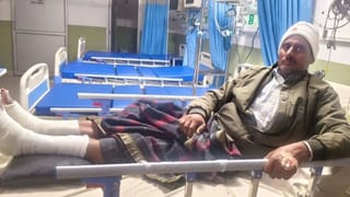 टॉर्चर की हद… आगरा पुलिस ने युवक के दोनों पैर तोड़े, बवाल होने पर हटाए गए ACP, SO सहित 3 सस्पेंड