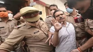 चलती ट्रेन में पूर्व IG अमिताभ ठाकुर अरेस्ट, देवरिया कोर्ट में होगी पेशी; 26 साल पुराने केस में एक्शन