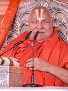 ‘पतन से बचाती है पत्नी’, रामभद्राचार्य बोले- भारत में स्वीकार नहीं ‘बीवी और वाइफ’