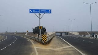 36 हजार करोड़ की लागत, युद्धकाल में फाइटर जेट लैंडिंग, जनवरी में हो सकता है गंगा एक्सप्रेसवे का उद्घाटन