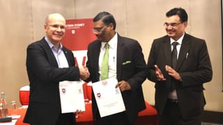 UP में कैंपस खोलेगी वेस्टर्न सिडनी यूनिवर्सिटी, नोएडा अथॉरिटी ने लीज पर दी जमीन; शुरू होंगे ये कोर्स