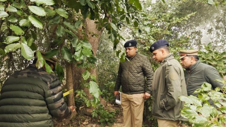 कॉलकर बोली- अभी आ रही हूं... अगले दिन झाड़ियों में मिला शव, मचा हड़कंप