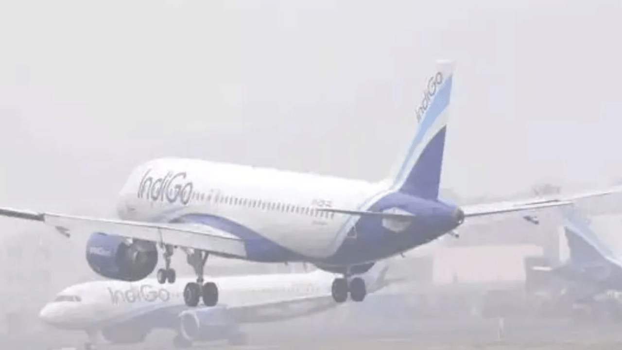 लखनऊ में कोहरे के चलते 7 फ्लाइट कैंसल, 20 घंटों तक लेट, इन रूट्स के यात्रियों पर पड़ा सबसे ज्यादा असर