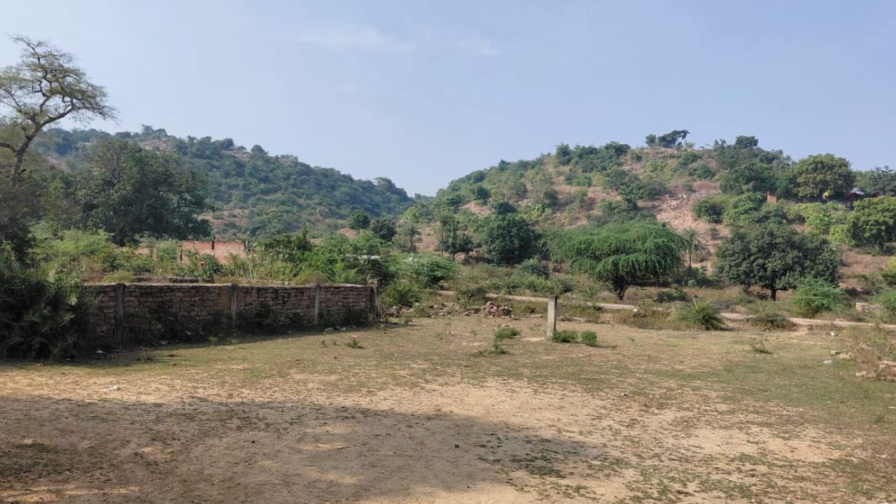 विंध्य पर्वत का क्यों झुका है सिर? हैरान कर देगी ये कहानी; देखें Photos