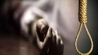 दोस्तों ने इग्नोर किया तो सदमे में पहुंचा युवक, खुद के साथ कर लिया ये भयंकर कांड