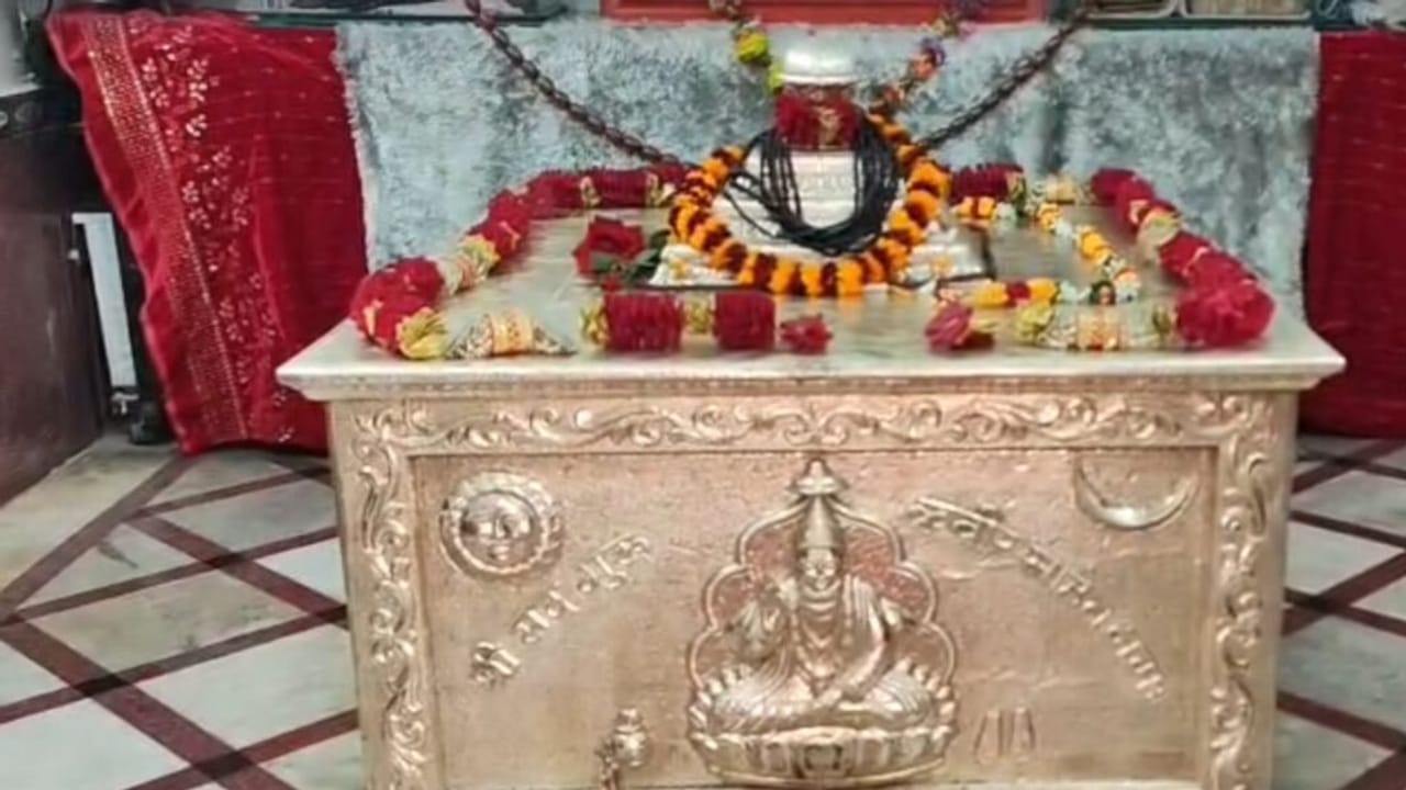 काशी में जन्मे कबीर ने अपने अंत समय के लिए मगहर को क्यों चुना था? यहां जानें