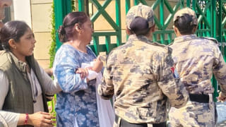 लखनऊ: लोक भवन के सामने आत्मदाह का प्रयास, महिला ने अपने ऊपर क्यों डाला पेट्रोल?