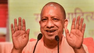 UP में शिक्षामित्रों को 18 हजार तो अनुदेशकों को मिलेंगे 17 हजार रुपये… CM योगी का ऐलान