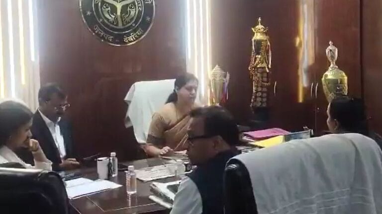 HC के ऑर्डर पर भी एक साल? टीचर सुसाइड केस में DM ने कस दिए BSA के पेंच