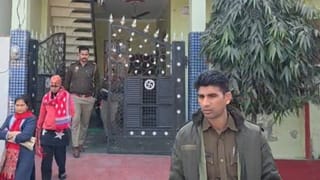 खुले दरवाजे, पंखे से लटकती लाशें;क्या दरोगा दंपत्ति ने खुद लगाई फांसी?