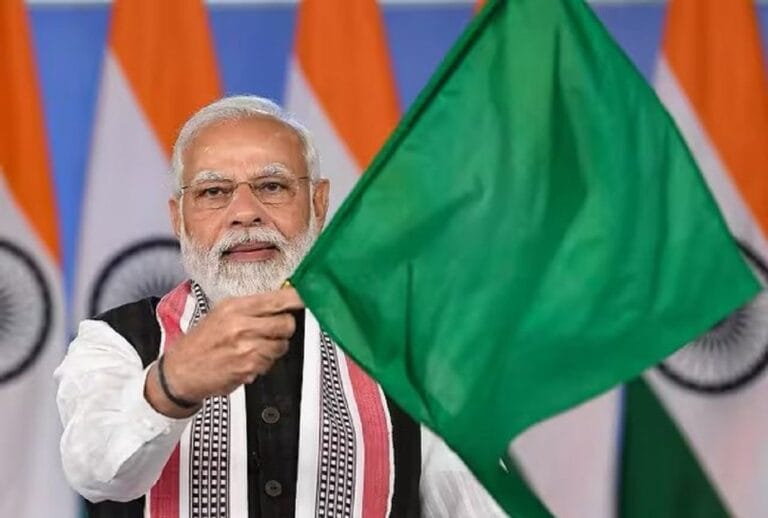 मेट्रो और सेमीकंडक्टर फैक्ट्री… दो दिन में दो बड़ी सौगात देंगे PM मोदी