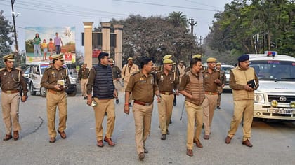 ढाई साल की बेटी संग बाप की दरिंदगी, मां ने चुपके से बनाया Video; फिर..