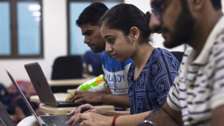 UP PCS मेंस 2024 रिजल्ट आउट, 2179 अभ्यर्थी इंटरव्यू के लिए क्वालीफाई