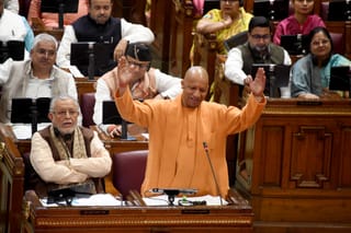 UP: डिजिटल इंटरप्रेन्योर योजना का ऐलान, महिलाओं को मिलेगा 10 लाख का ब्याज मुक्त लोन