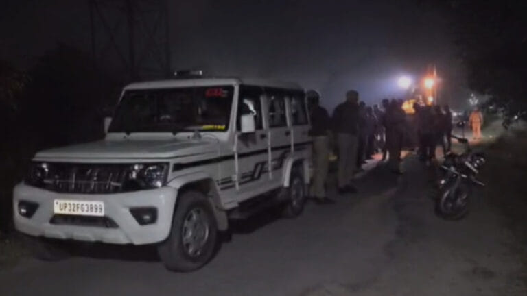 ईद पर नाले में मिले गोवंश अवशेष, बरेली में तनाव; भारी पुलिस बल तैनात