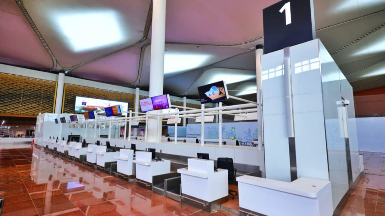 11,282 करोड़ की लागत से तैयार हुआ जेवर एयरपोर्ट, PM मोदी आज करेंगे लोकार्पण- Photos