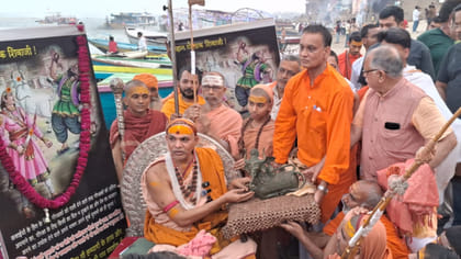 शंकराचार्य का गौ रक्षा धर्मयुद्ध, धीरेंद्र शास्त्री को दिया निमंत्रण