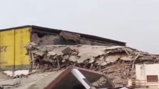 भरभराकर गिरी कोल्ड स्टोरेज की छत, दर्जन भर मजदूर दबे; राहत एवं बचाव कार्य जारी