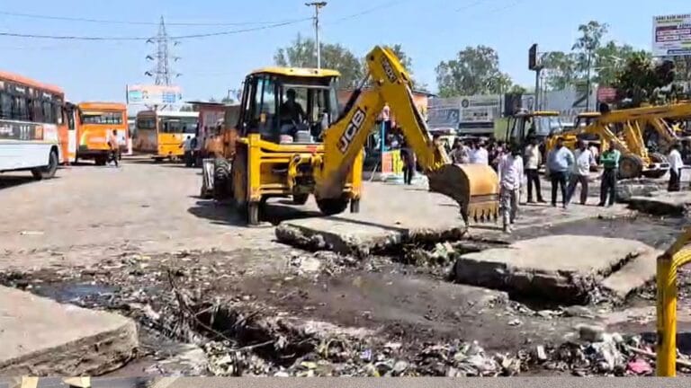 बरेली में नोएडा जैसा हादसा, नाले में गिरा युवक, 18 घंटे बाद भी लापता