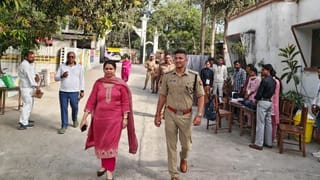 बीच सड़क पर मंगेतर ने मारे थप्पड़, लगाया गुलछर्रे उड़ाने का आरोप… आहट होकर युवती ने उठा लिया ये खौफनाक कदम