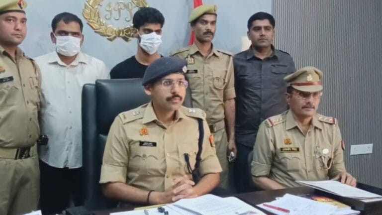 बेवफा बीवी ने जिसके प्यार में दे दी जान, पति और बेटे ने उसे मारी गोली