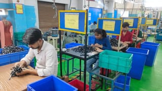 ईरान-अमेरिका की जंग से 4000 KM दूर नोएडा पर क्या पड़ेगा असर? उद्योगपतियों ने बताया