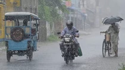 यूपी में बेमौसम बारिश से अब तक 11 की मौत, फसलों को भी भारी नुकसान