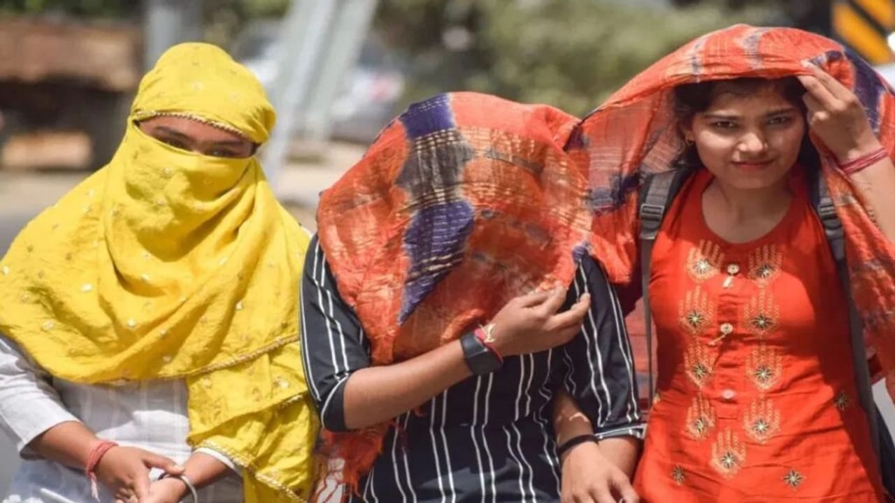 भीषण गर्मी के चलते अलर्ट पर UP के अस्पताल, कई जिलों में स्कूल बंद, बांदा दुनिया का तीसरा सबसे गर्म शहर