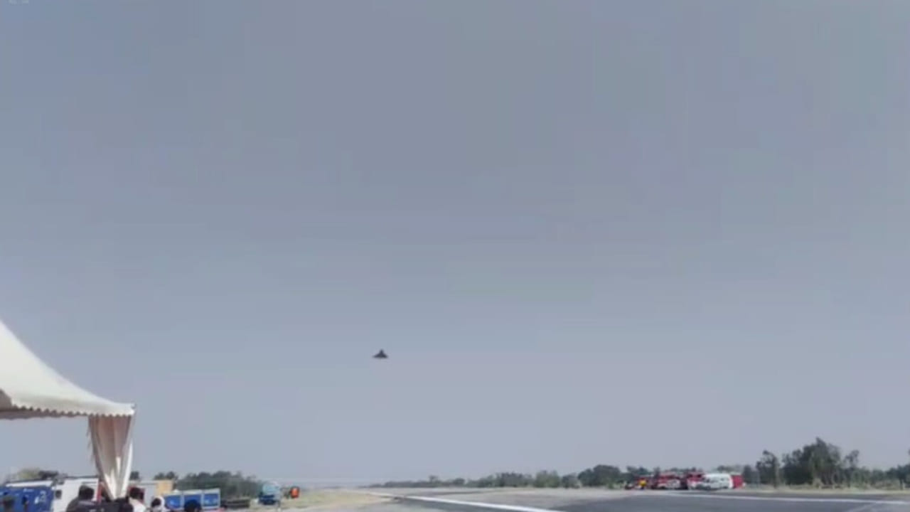 पूर्वांचल एक्सप्रेस-वे पर गरजेंगे राफेल और तेजस, सुल्तानपुर में 22-23 को IAF करेगी युद्ध अभ्यास