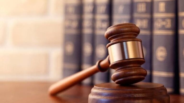 भाभी-देवर को तड़पाकर मारा था, कोर्ट ने कहा- मौत तक फांसी पर लटकाए रखें