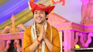 अयोध्या में खड़े, प्रयागराज में पड़े और बागेश्वर धाम में अड़े… हनुमान जी के लिए धीरेंद्र शास्त्री ने ये क्या कह दिया?