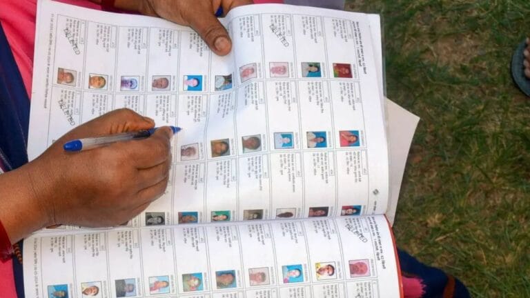 यूपी SIR की फाइनल लिस्ट जारी, 2024 के मुकाबले कम हो गए इतने वोटर