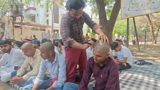 सूर्या हत्याकांड: UP कॉलेज में बवाल, छात्रों ने कराया मुंडन, प्रिंसिपल से मांगा इस्तीफा