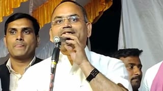 ‘आन के बलमुआ से…’ UP में कौन हैं IAS डॉ. विश्राम यादव? जिन्होंने बिरहा के मंच पर सुरों से बांध दिया समां; Video