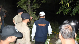 अलीगढ़ में एनकाउंटर, महिलाओं से लूटपाट करने वाले दो बदमाश ढेर; 2 पुलिसकर्मी भी हुए घायल