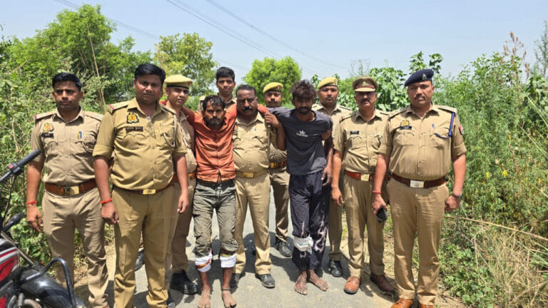 इटावा में पुलिस टीम पर फायरिंग, जवाबी हमले में दो हिस्ट्रीशीटर अरेस्ट