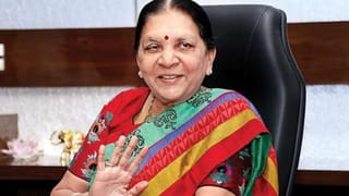 यूपी के सभी विश्वविद्यालयों-कॉलेजों में लागू हो यूनिफॉर्म, स्टूडेंट्स को मिले रोजगार देने वाली शिक्षा, बोलीं राज्यपाल आनंदी बेन पटेल