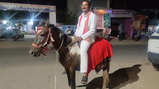 गजब! घोड़ा देकर बाइक ले उड़ा शातिर चोर, शिकायत सुन हैरान हो गई पुलिस
