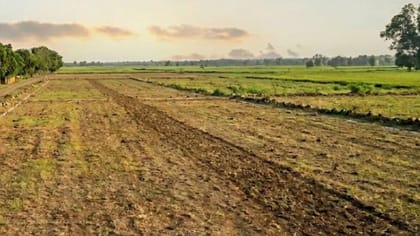 400 करोड़ के जमीन घोटाले में सरकार का एक्शन, पूर्व ADM समेत 7 पर केस