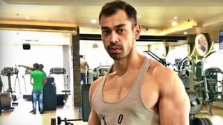 5 करोड़ की लैम्बो, लखनऊ के सबसे पॉश इलाके में घर… कितनी संपत्ति के मालिक थे प्रतीक यादव