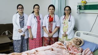 5 दिनों के अंदर महिला ने दिया 4 बच्चों को जन्म, सभी की डिलीवरी नॉर्मल, कुदरत का करिश्मा देख डॉक्टर भी हैरान