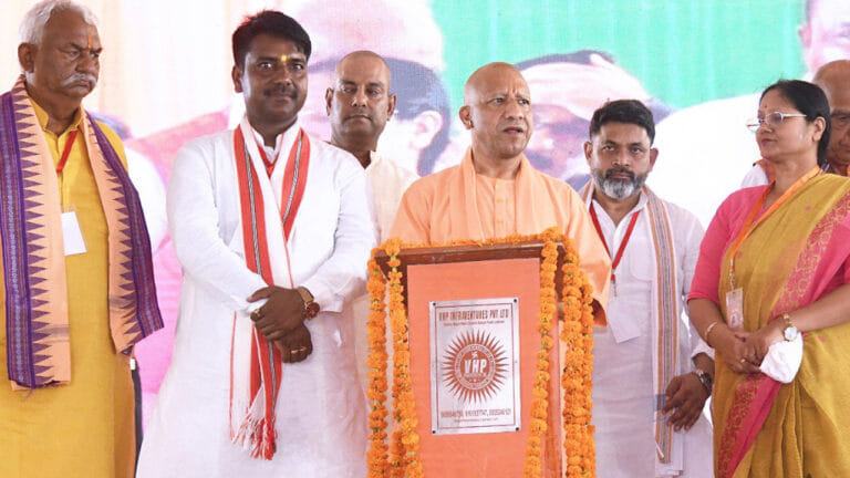 तामेश्वरनाथ धाम बनेगा भव्य कॉरिडोर, बखिरा झील बनेगी इको-टूरिज्म हब: CM
