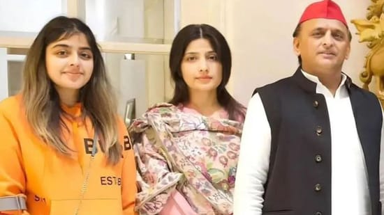 अदिति यादव पर आपत्तिजनक पोस्ट, Ex मंत्री बोले- BJP पर बात आती है तो...