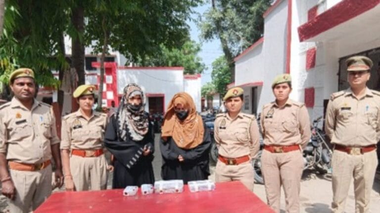 सगी बहनों ने सिलेंडर में छिपाया था ड्रग मनी और स्मैक, ऐसे पकड़ी गईं