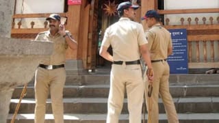 बच्चों पर भी नहीं पसीजा दिल, दो नाबालिगों को रस्सी से बांधकर पीटा था, अब दुकानदार हुआ अरेस्ट