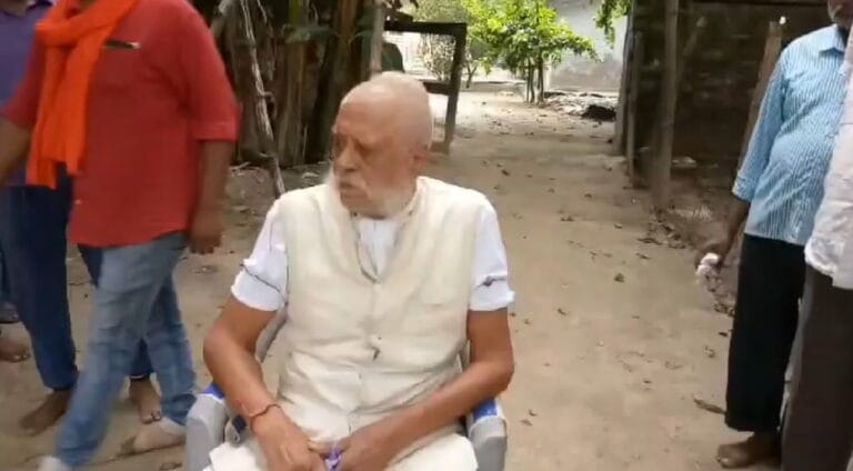 मुहर्रम से पहले एक बार फिर राजा भैया के पिता नजरबंद, जानिए क्यों?