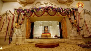 ‘साईकिल का ठिकाना नहीं था, आज कई संपत्ति है’, राम मंदिर दान विवाद पर बोले महंत कमल नयन दास