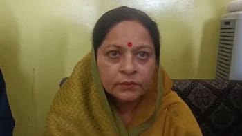 विधानसभा चुनाव से पहले सपा में गुटबाजी, MP रुचि वीरा ने फिर दिखाए तेवर