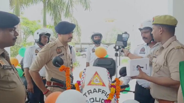 औरैया में तेज रफ्तार वालों की खैर नहीं, पुलिस को मिली इंटरसेप्टर बुलेट